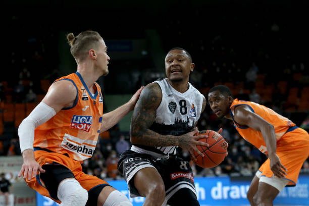 段实现数千 段实现数千